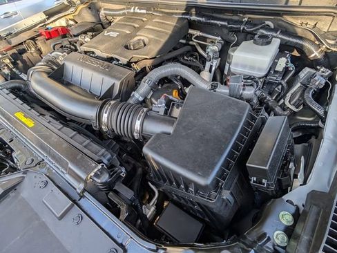 Used 2023 Nissan Frontier Pro-X w/ Pro-X Premium Package image 25