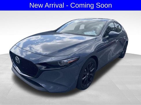 Used 2023 MAZDA MAZDA3 s image 2