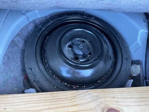 Used 2005 Chevrolet Cobalt LT image 26