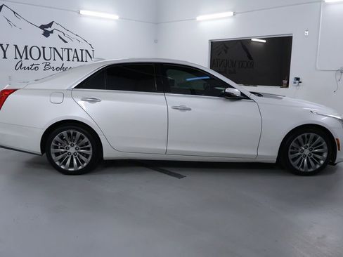 Used 2019 Cadillac CTS Luxury image 8