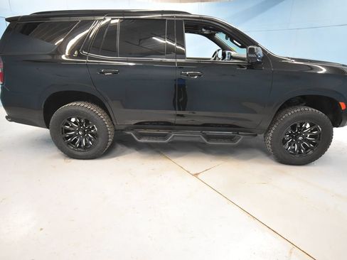 Used 2021 Chevrolet Tahoe Z71 w/ Z71 Signature Package AWD/4WD image 36