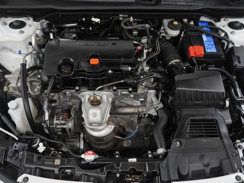 Used 2023 Honda Civic Sport image 29