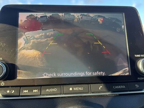 Used 2020 Nissan Sentra SV image 11