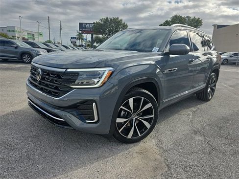 New 2026 Volkswagen Atlas SEL Premium R-Line image 32