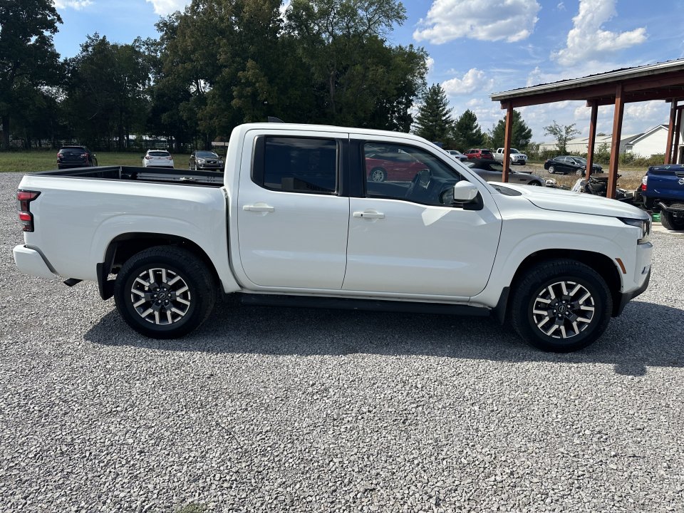 Used 2024 Nissan Frontier SL AWD/4WD image 4