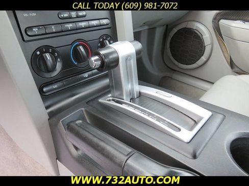 Used 2007 Ford Mustang Premium RWD image 13
