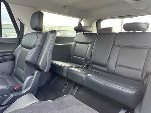 New 2026 Ford Expedition Max Platinum w/ Driver's Package image 35