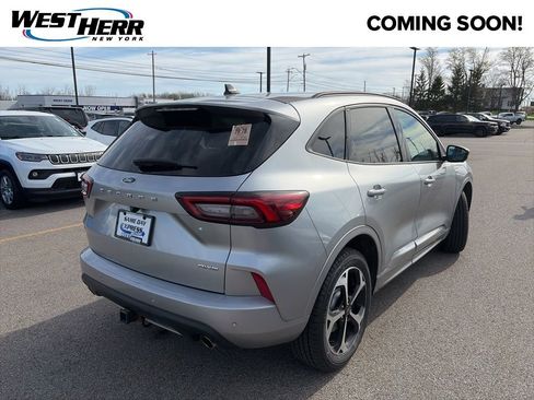 Used 2023 Ford Escape ST-Line Select w/ Tech Pack #2 image 2