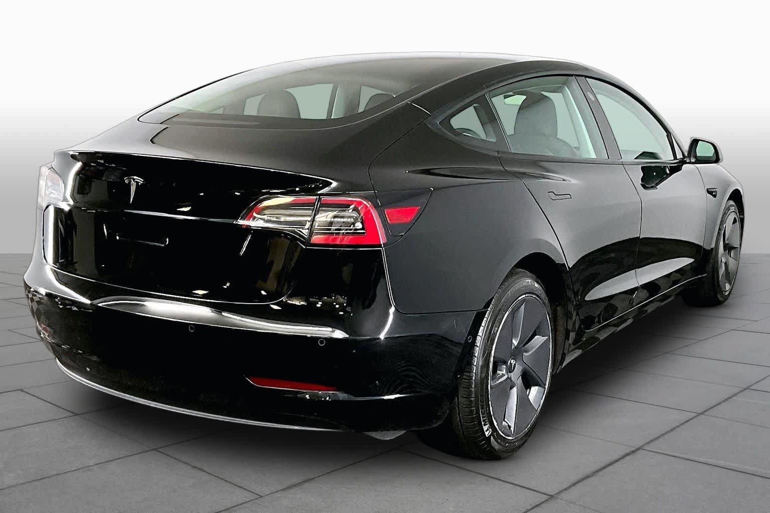 Used 2021 Tesla Model 3 Long Range AWD/4WD image 11