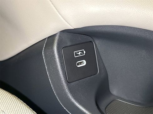 New 2026 Honda HR-V LX image 29