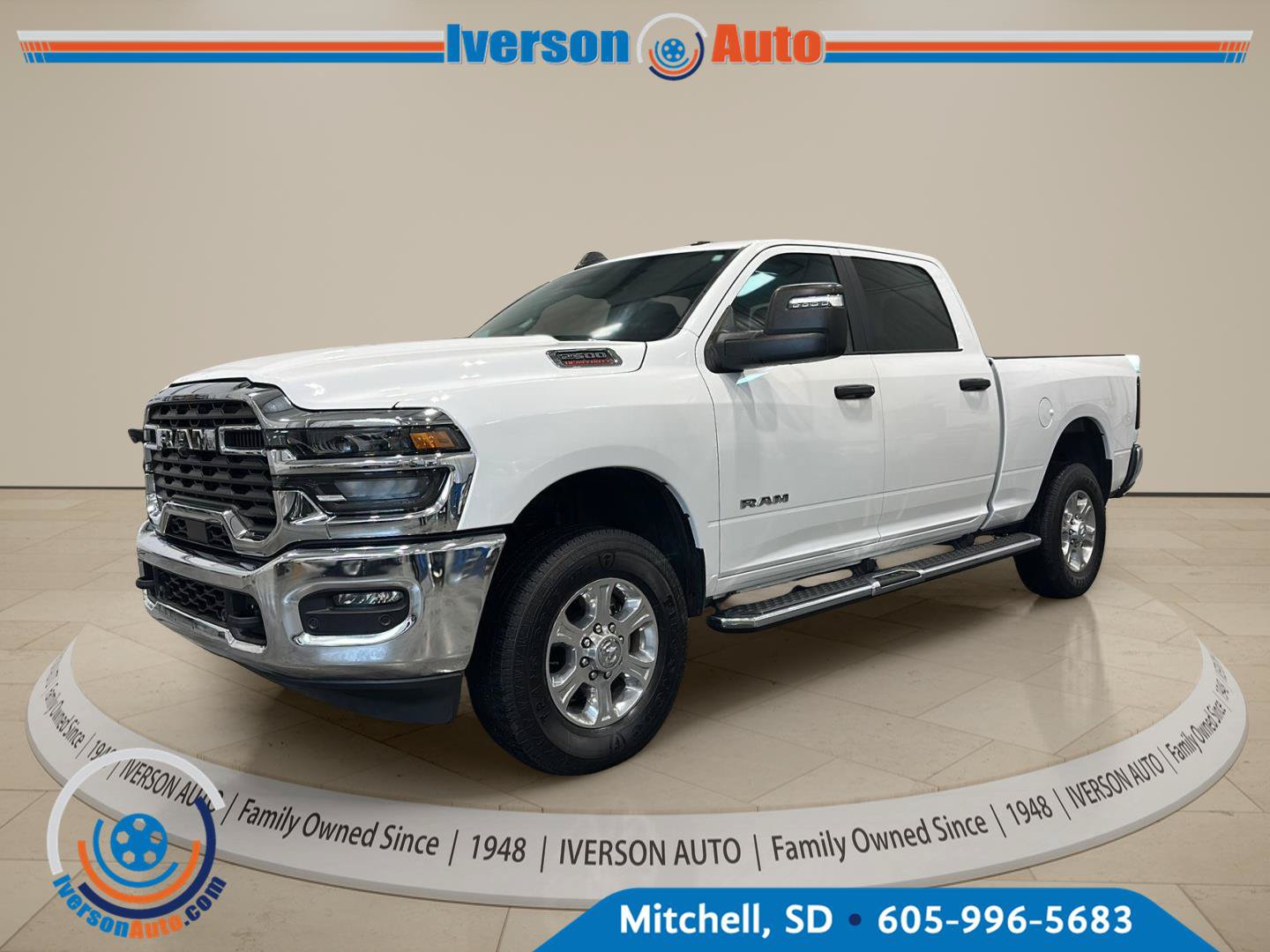 Used 2026 RAM 2500 Big Horn AWD/4WD image 3