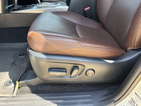 Used 2023 Toyota 4Runner Limited image 12