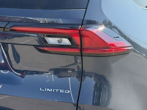 Used 2026 Toyota Grand Highlander FWD image 6