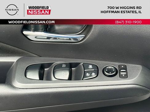 Certified 2024 Nissan Kicks SV FWD image 21