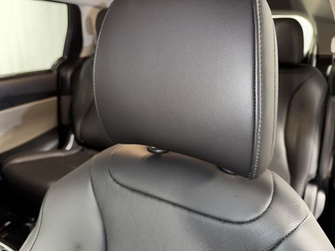 New 2026 Kia Carnival image 18