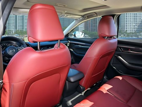 New 2026 MAZDA MAZDA3 Carbon AWD/4WD image 18