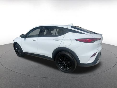 Used 2025 Buick Envista Sport Touring image 10