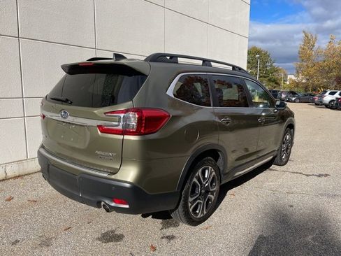 Used 2023 Subaru Ascent Touring image 7