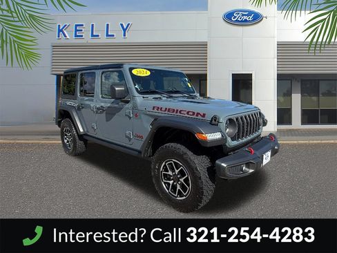 Used 2024 Jeep Wrangler Unlimited Rubicon AWD/4WD image 7