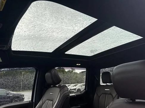 Used 2017 Ford F250 Platinum w/ Platinum Ultimate Package AWD/4WD image 13