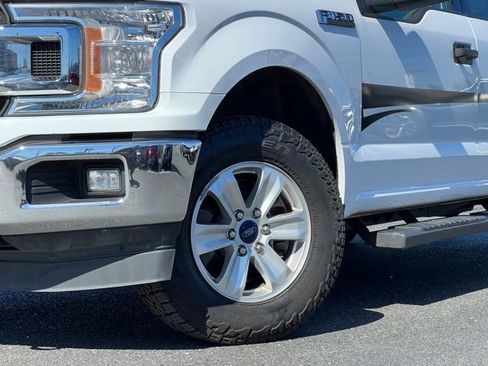 Used 2019 Ford F150 XLT w/ Trailer Tow Package image 2