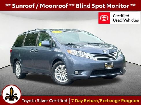 Certified 2017 Toyota Sienna XLE FWD image 1
