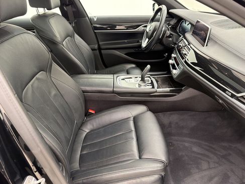 Used 2019 BMW 740i xDrive w/ M Sport Package AWD/4WD image 23