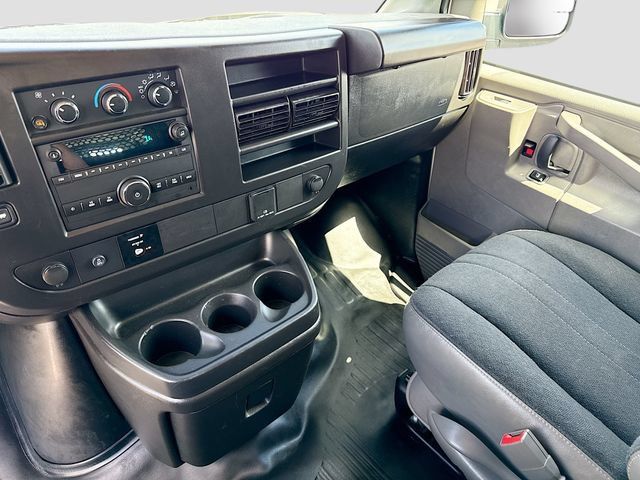 Used 2024 Chevrolet Express 2500 w/ Driver Convenience Package RWD image 21