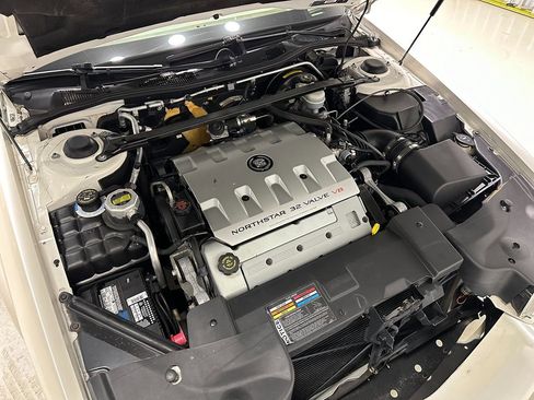 Used 2002 Cadillac Eldorado Touring w/ Preffered Equipment Group image 3