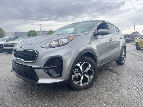 Used 2021 Kia Sportage LX image 1