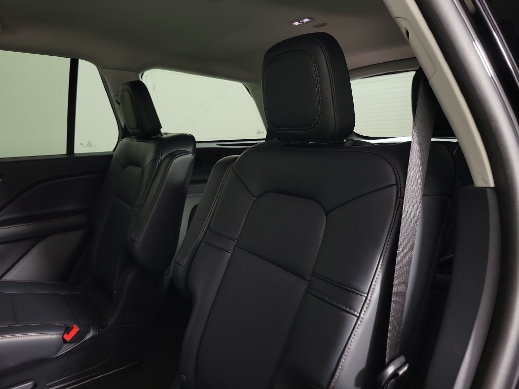New 2026 Lincoln Aviator 2WD image 12