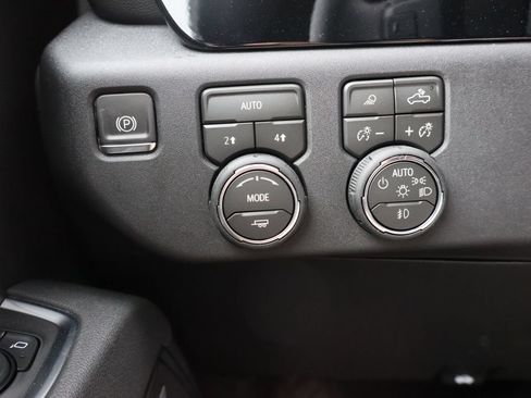 New 2026 Chevrolet Silverado 1500 RST w/ Redline Edition AWD/4WD image 14
