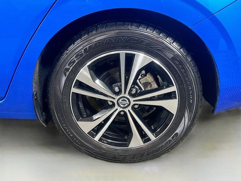 Used 2023 Nissan Sentra SV image 28