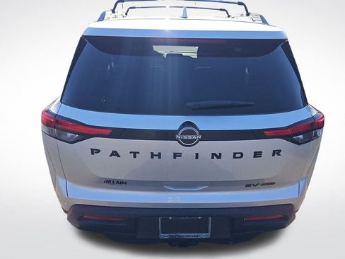 Used 2023 Nissan Pathfinder SV w/ SV Premium Package image 28