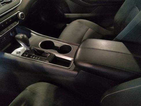 Used 2022 Nissan Altima 2.5 SV FWD image 26