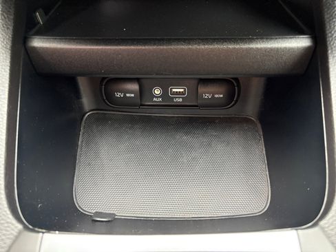 Used 2020 Kia Forte LXS image 18