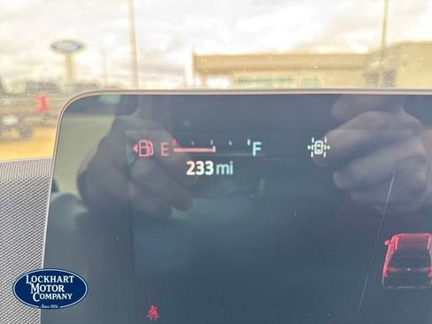 New 2025 Ford Expedition Active image 16