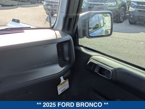 New 2025 Ford Bronco Badlands AWD/4WD image 50