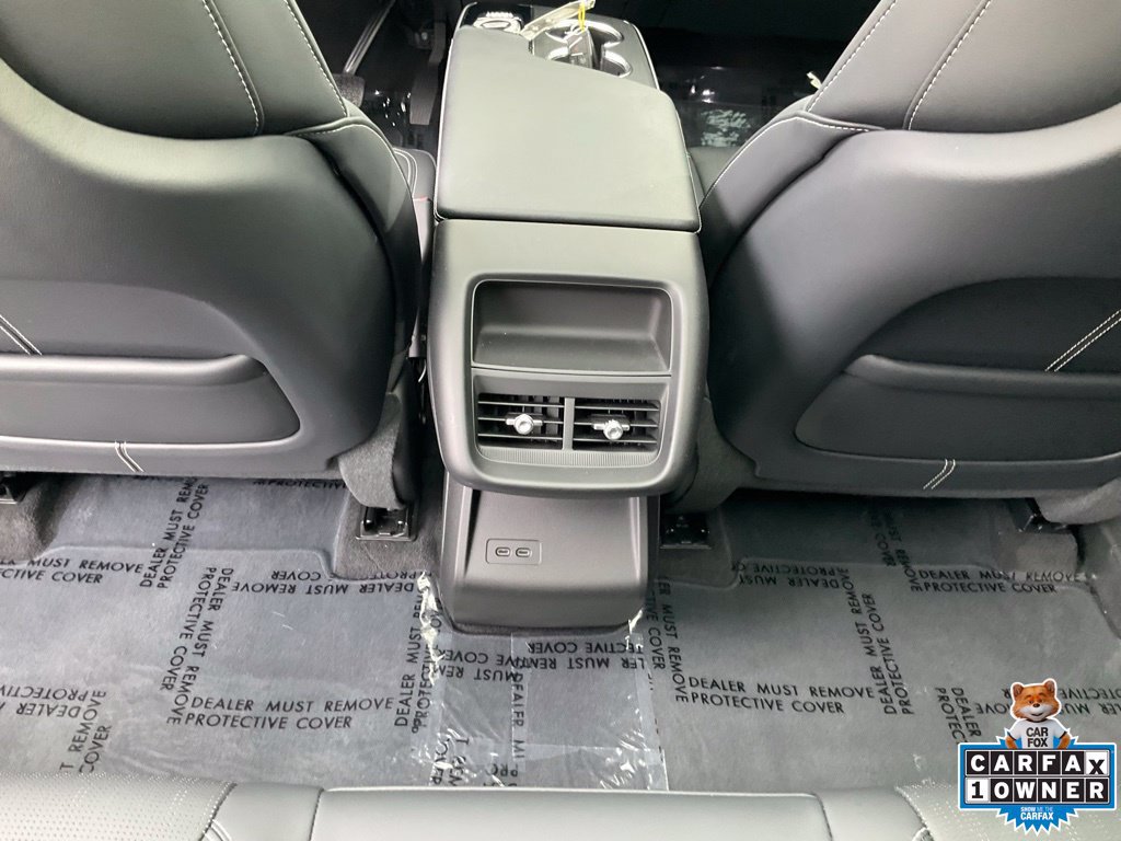 Used 2024 Cadillac Lyriq Sport RWD image 35