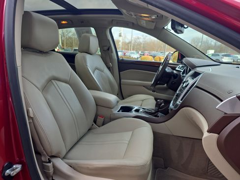 Used 2011 Cadillac SRX Luxury image 33