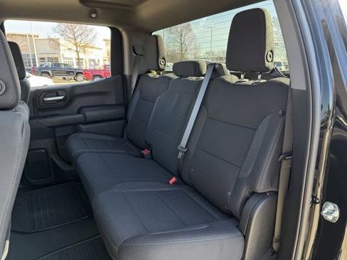 Used 2025 Chevrolet Silverado 1500 Custom w/ Turbomax Blackout Package image 23