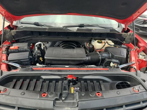 Used 2019 Chevrolet Silverado 1500 LT Trail Boss AWD/4WD image 32