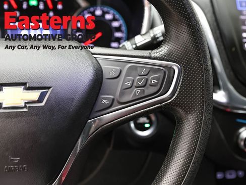 Used 2022 Chevrolet Equinox LT image 15