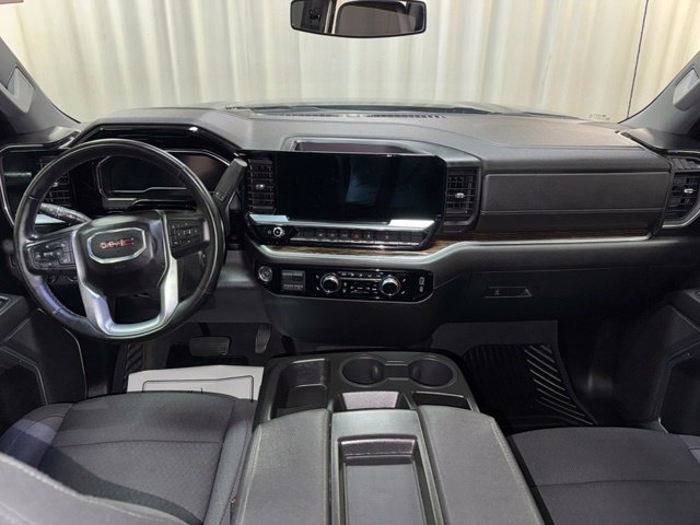 Used 2024 GMC Sierra 1500 SLE w/ X31 Off-Road Package AWD/4WD image 21