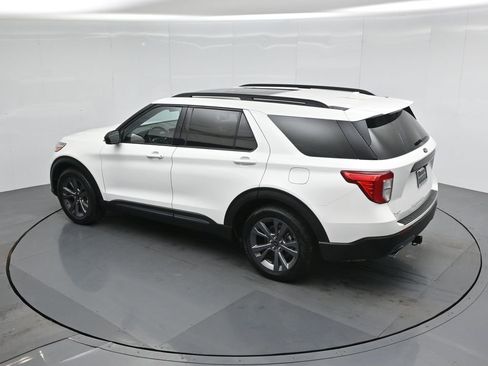 Certified 2023 Ford Explorer XLT w/ Equipment Group 202A image 46