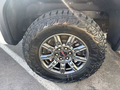 New 2026 GMC Sierra 1500 AT4X image 31