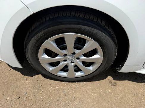Used 2024 Toyota Corolla LE FWD image 10