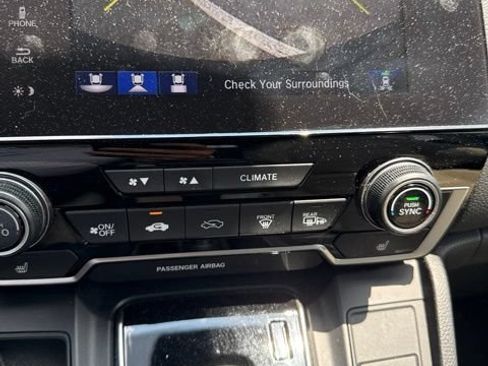 Used 2018 Honda CR-V Touring image 11