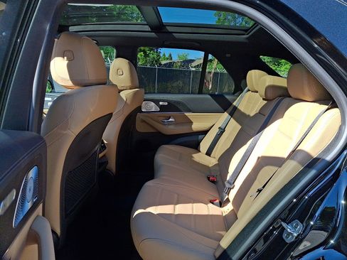 New 2026 Mercedes-Benz GLE 450 4MATIC image 6