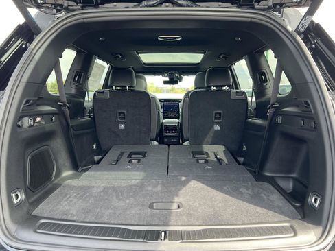 New 2025 Jeep Grand Cherokee L Limited w/ Luxury Tech Group II image 47